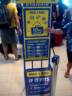 koffert størrelse ryanair